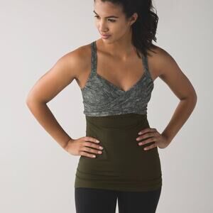 LULULEMON Wrap It Up Workout Tank Gator Green 6